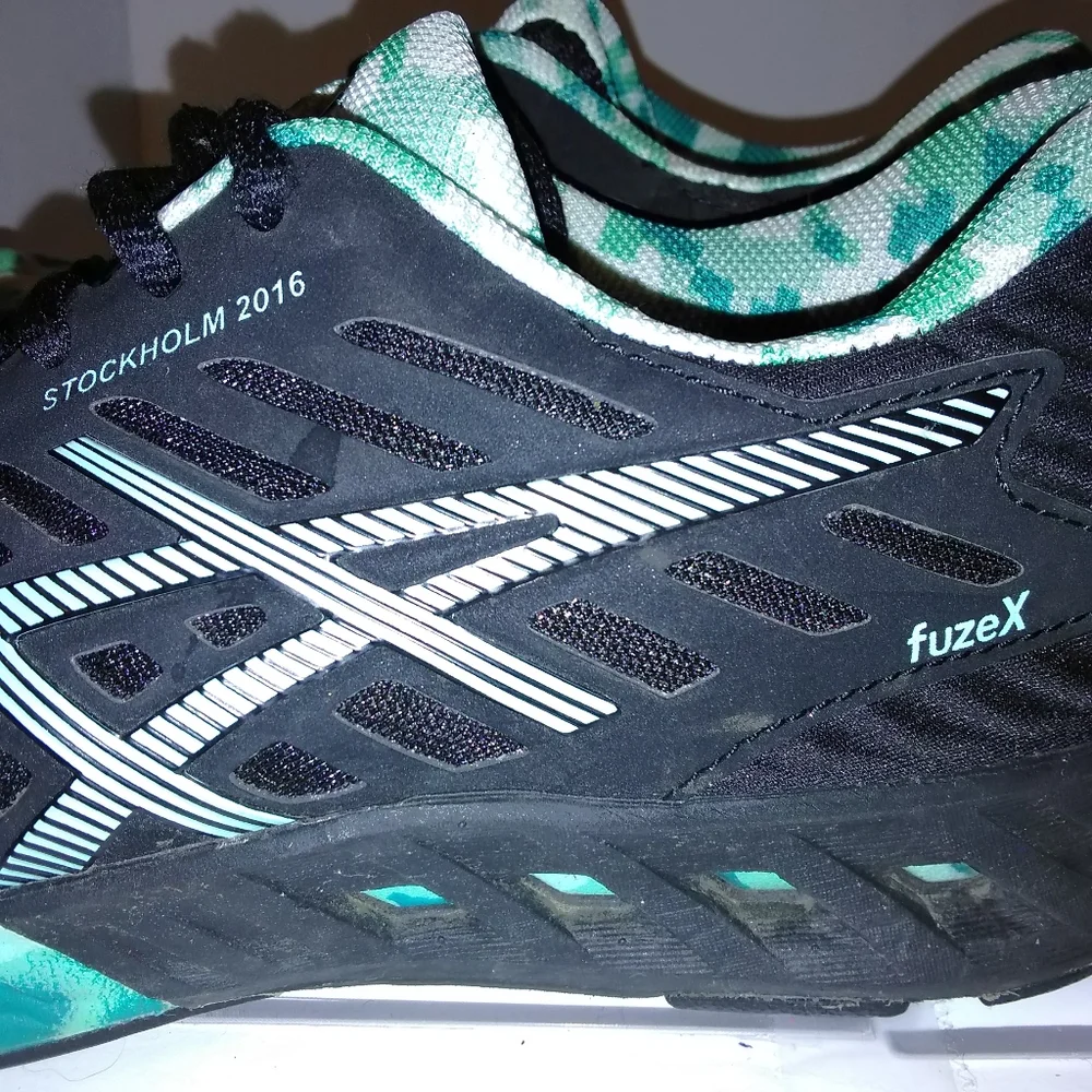 Asics FuzeX Stockholm Marathon 2016 Running Shoes